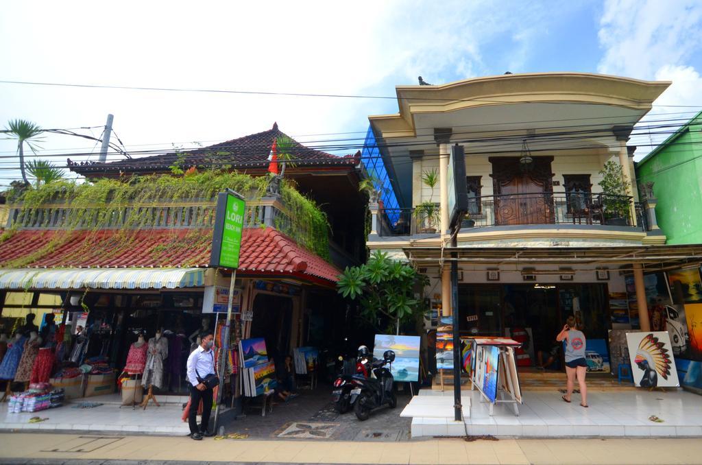 Lori Beach Inn Seminyak Buitenkant foto